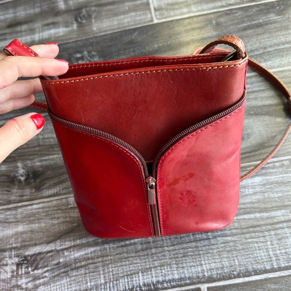 Italian Leather Borse en Pelle Red Crossbody Bag - Picture 2 of 13
